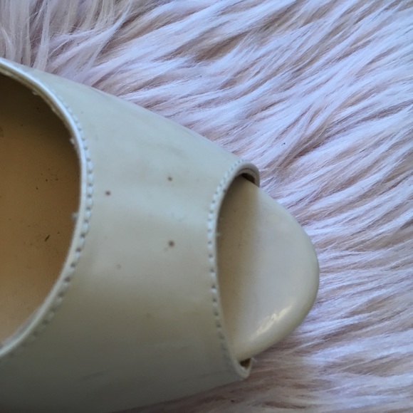 High Heels 👠 - Picture 2 of 5